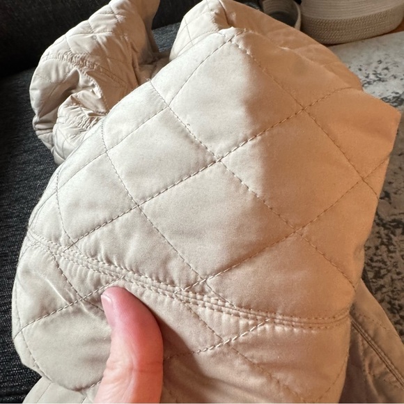 Women's Quilted Jacket - Cream/Beige - Picture 10 of 10